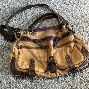 Light tan/camel leather Tano bag